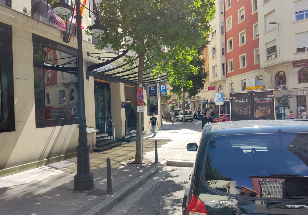 Portfolio, Hotel Silken Coliseum – Santander, JUAN MANUEL GARCIA INFIESTA